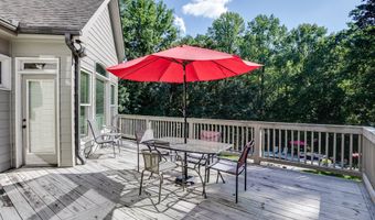 1373 Mountain Lake Dr, Auburn, GA 30011