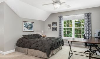 11 Mcafee Farm Rd, Bedford, NH 03110
