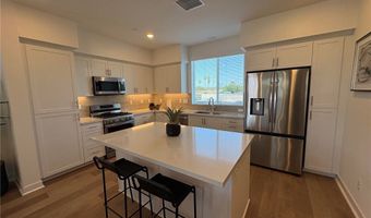 2211 W Orange Ave 21, Anaheim, CA 92804