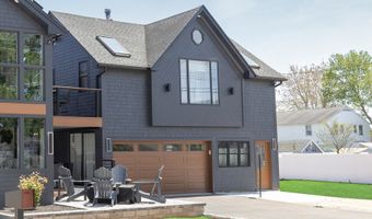 48 Swan Ave A, Old Lyme, CT 06371