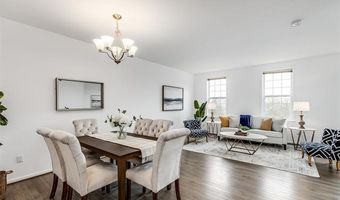 2769 Ashcombe Dr, Ann Arbor, MI 48105