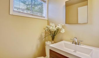 6048 ROSSMORE Dr, Bethesda, MD 20814