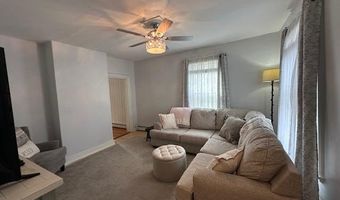 68 Park St, Belfast, ME 04915