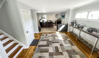 63 COTTAGE St, Bayonne, NJ 07002