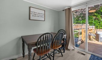 1858 5TH St, Astoria, OR 97103