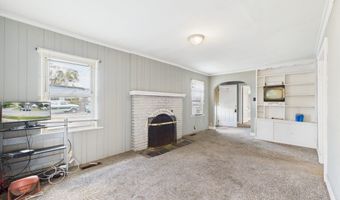 2005 Fairview St, Anderson, IN 46016