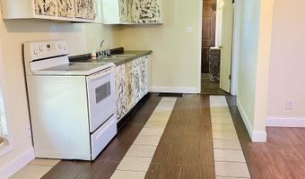 721 N Broadway St, Albany, IN 47320