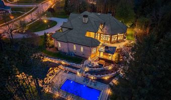 6830 N PURDY Pkwy, Appleton, WI 54913