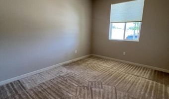 576 Country Hollow Dr, Fernley, NV 89408