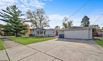 117 E Armitage Ave, Addison, IL 60101