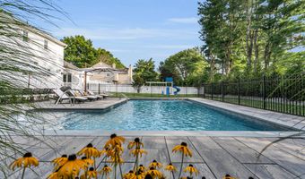34 Green Meadow Blvd, Middletown, NJ 07748