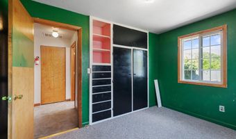 2280 D St, Baker City, OR 97814