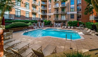 1201 N GARFIELD St 202, Arlington, VA 22201