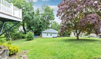 29 Grand Ave, Atlantic Highlands, NJ 07716