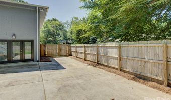 3423 Sudbury Rd, Charlotte, NC 28205