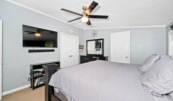 15 LEGEND Ln, Houston, DE 19954