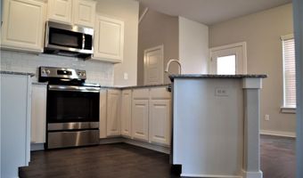 3912 SW Peachwood Dr, Bentonville, AR 72713