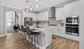 5612 DEL CORONADO Dr, Apollo Beach, FL 33572