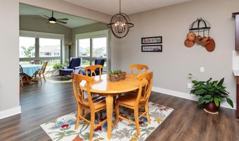 312 NE Pinehurst Cir, Ankeny, IA 50021