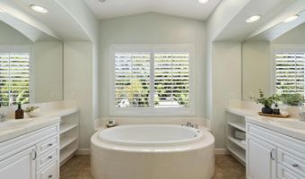7312 Binnacle Dr, Carlsbad, CA 92011