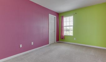 944 Angus Ln, Indianapolis, IN 46217