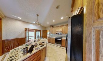 136 Lock Ln, Alum Creek, WV 25003