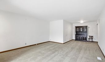 26 W Hill Valley Dr, Indianapolis, IN 46217