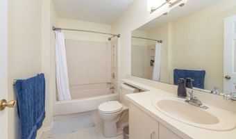 249 Robertson Way 249, Bayonne, NJ 07035