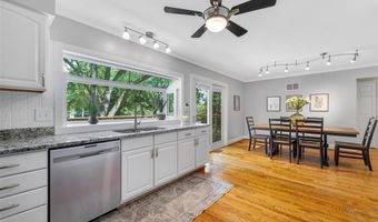 673 Lemonwood Dr, Ballwin, MO 63021
