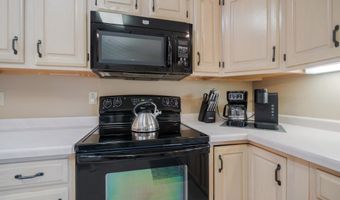 2119 CLOUDVIEW Ct, Appleton, WI 54914