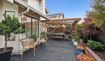 1129 Clarke Ln, Alameda, CA 94502