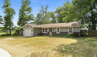 701 Shawnee Dr, Angola, IN 46703