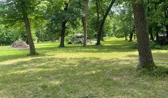 5476 Rockwood Ln SW, Alexandria, MN 56308