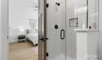 108 Glendale Ave, Asheville, NC 28803