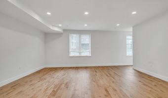 50 Hichborn St 308, Boston, MA 02135