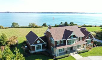 127 Cliff Dr, Narragansett, RI 02882