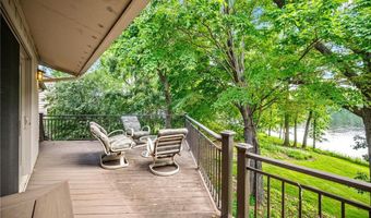 451 Reflection Rd, Apple Valley, MN 55124