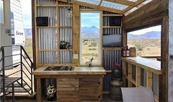 9240 S Longhorn Dr, Chloride, AZ 86431