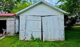 347 E 4th St, Ashland, OH 44805
