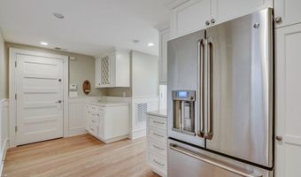 8703 BRADMOOR Dr, Bethesda, MD 20817