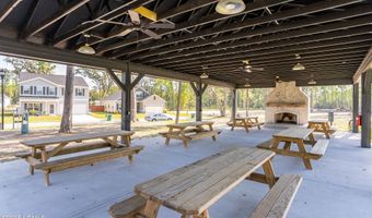 27 Great Bend Dr, Beaufort, SC 29906