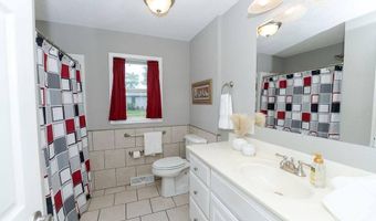 106 S Clark St, Adrian, MO 64720