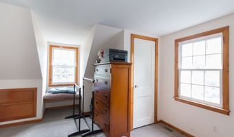 19 Garfield Rd, Bristol, CT 06010