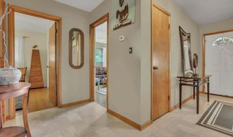 13450 Commercial Point Rd, Ashville, OH 43103