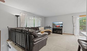 13941 Herald Ct, Apple Valley, MN 55124
