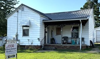 124 W Cherry St, Albion, IL 62806