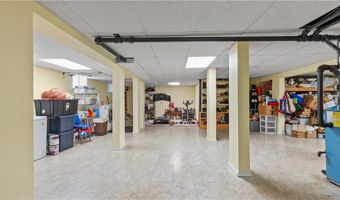 75 Read Ave, Lincoln, RI 02865