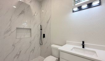 117 Pioneer Trl, Adkins, TX 78101