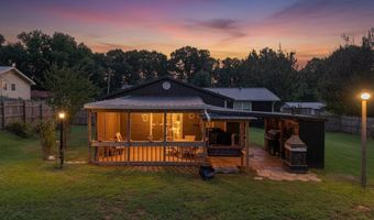 726 BERNARD COUCH Dr, Anniston, AL 36207