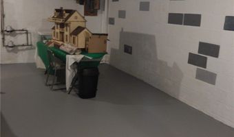 726 Annapolis Ave, Akron, OH 44310